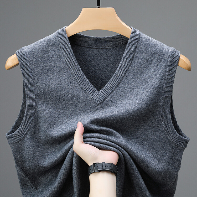 Wool Men's V-neck Middle-aged And Young Vest - Image 2